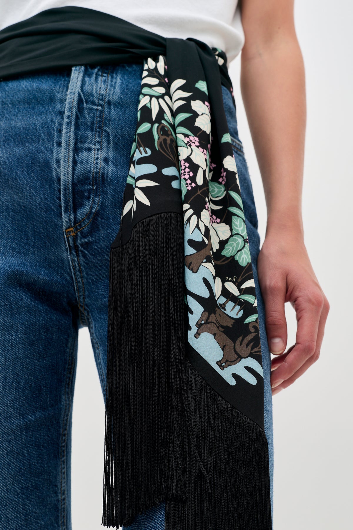 Casandra - Blossom Jungle Black